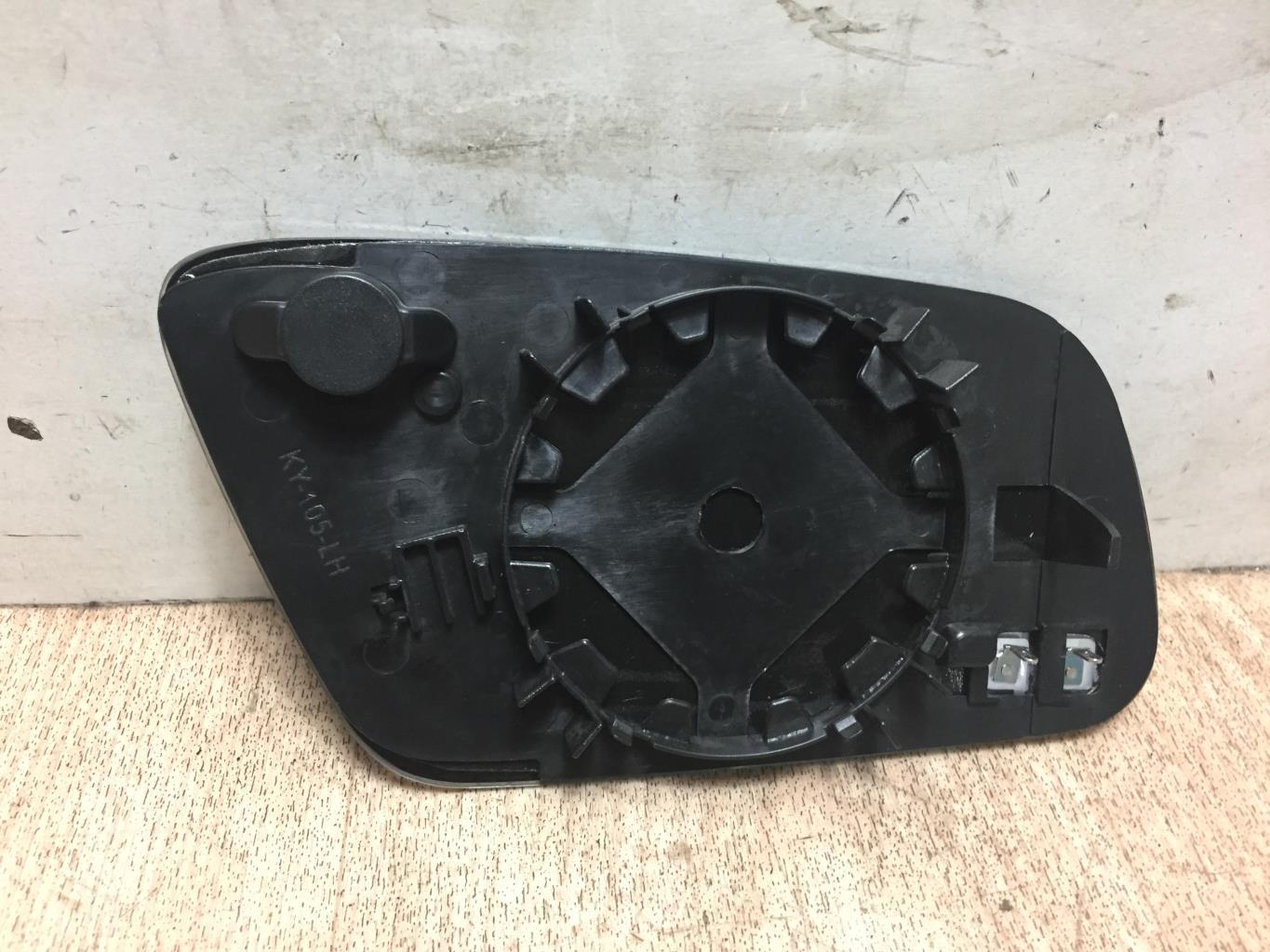 Glace retroviseur gauche AUDI A6 2  - 1