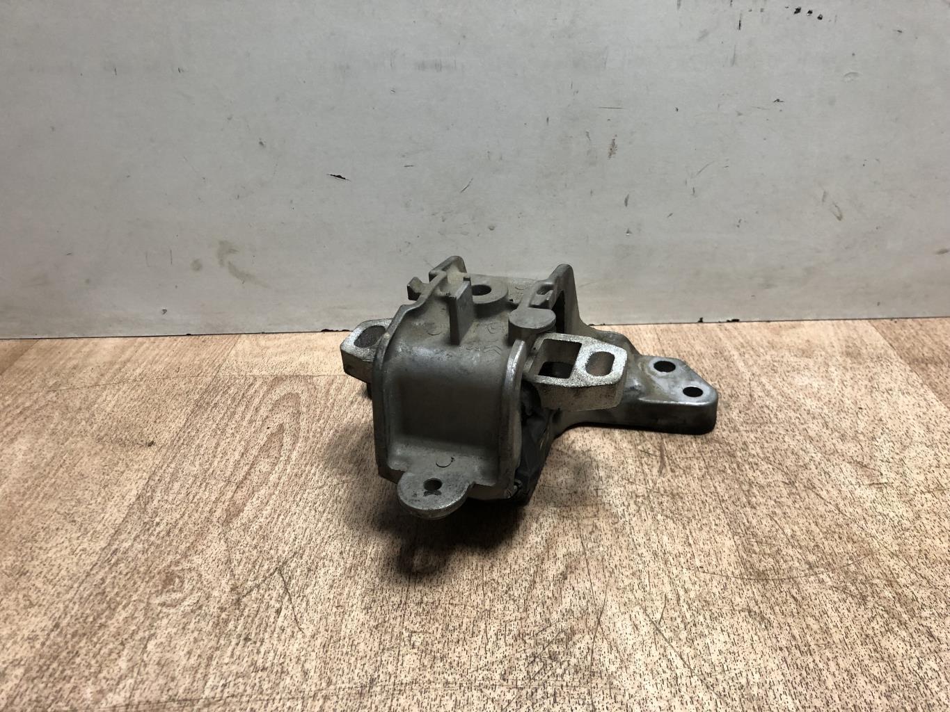 Support moteur gauche CITROEN C5 2 BREAK Diesel - 1