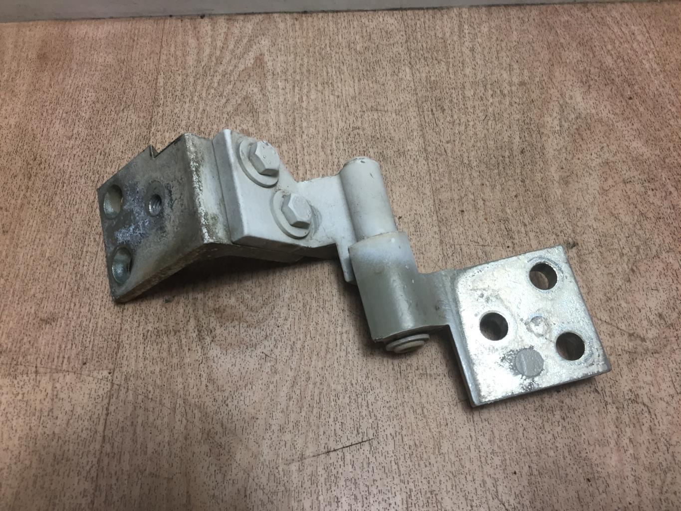 Cerniera porta bagagliaio destra CITROEN BERLINGO 1 PHASE 2  - 1