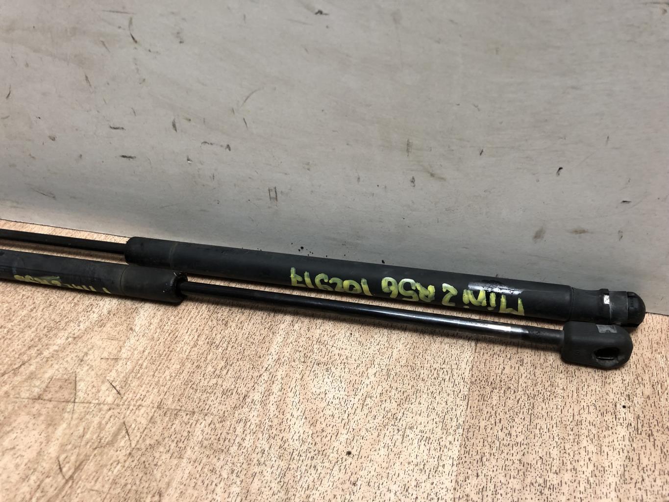 Verin de coffre MINI MINI 2 R56 PHASE 1  - 1