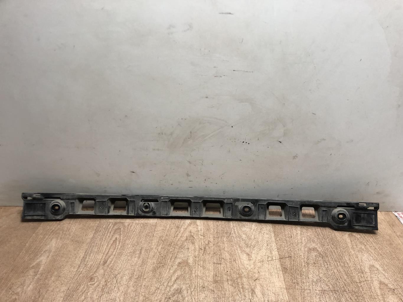 Supporto paraurti posteriore VOLKSWAGEN GOLF PLUS PHASE 1 Diésel - 1