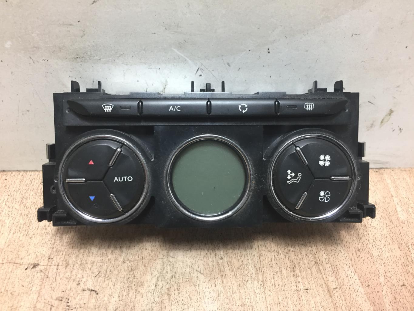 Commande chauffage CITROEN DS3 PHASE 1 Diesel - 1