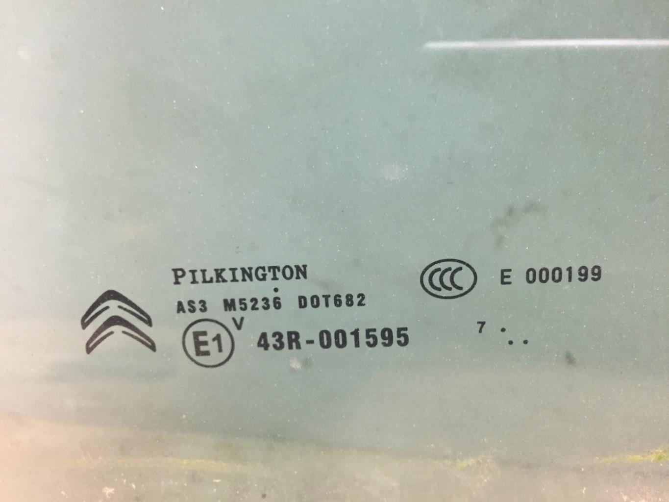 Vetro posteriore sinistro CITROEN C4 2 PHASE 2  - 1