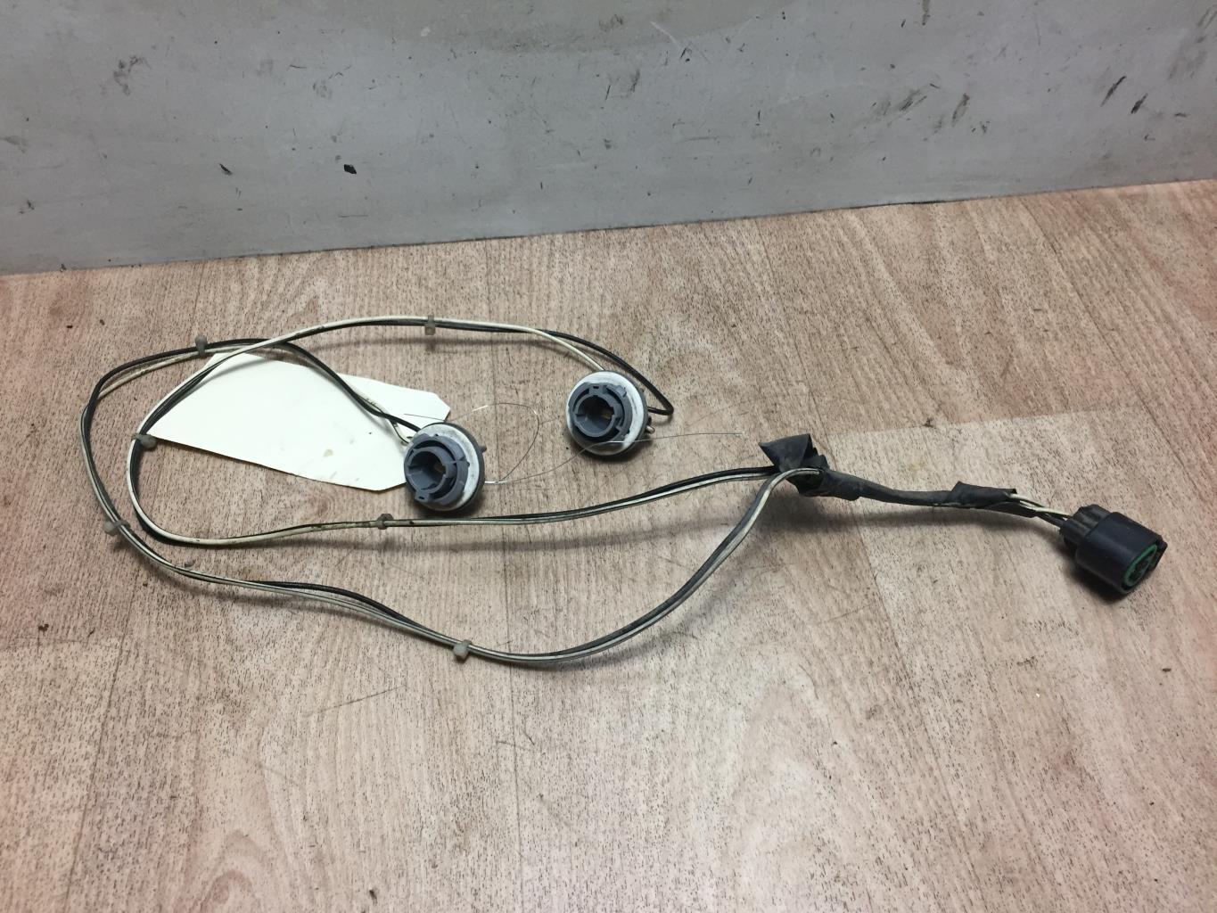 Base portalampade fanale posteriore sinistro HYUNDAI COUPE 2 PHASE 1 Gasolina - 1
