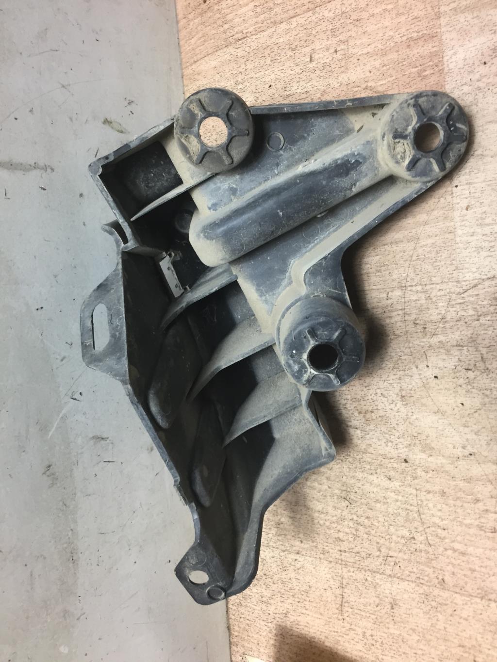 Support de pare chocs arriere CITROEN C4 2 PHASE 2  - 1