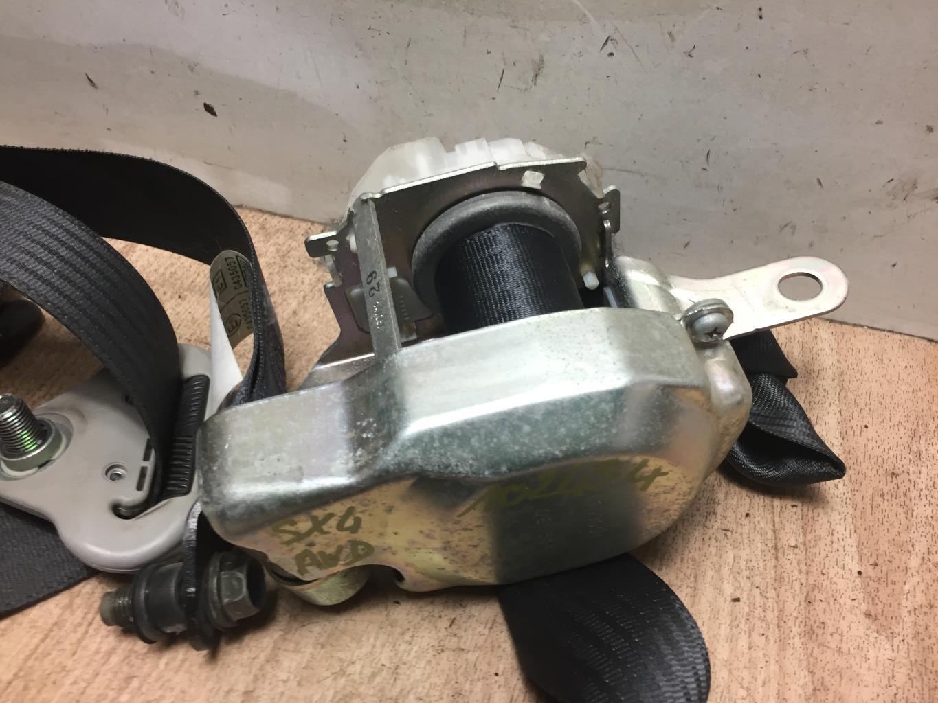 Cintura di sicurezza anteriore destra SUZUKI SX4 1 Diésel - 1