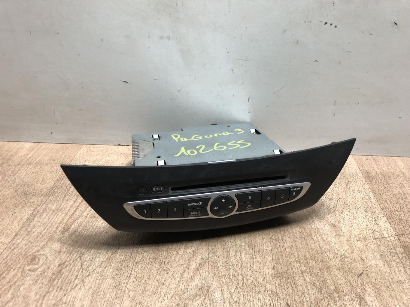 Autoradio originale RENAULT LAGUNA 3 PHASE 1 BREAK Diésel - 1