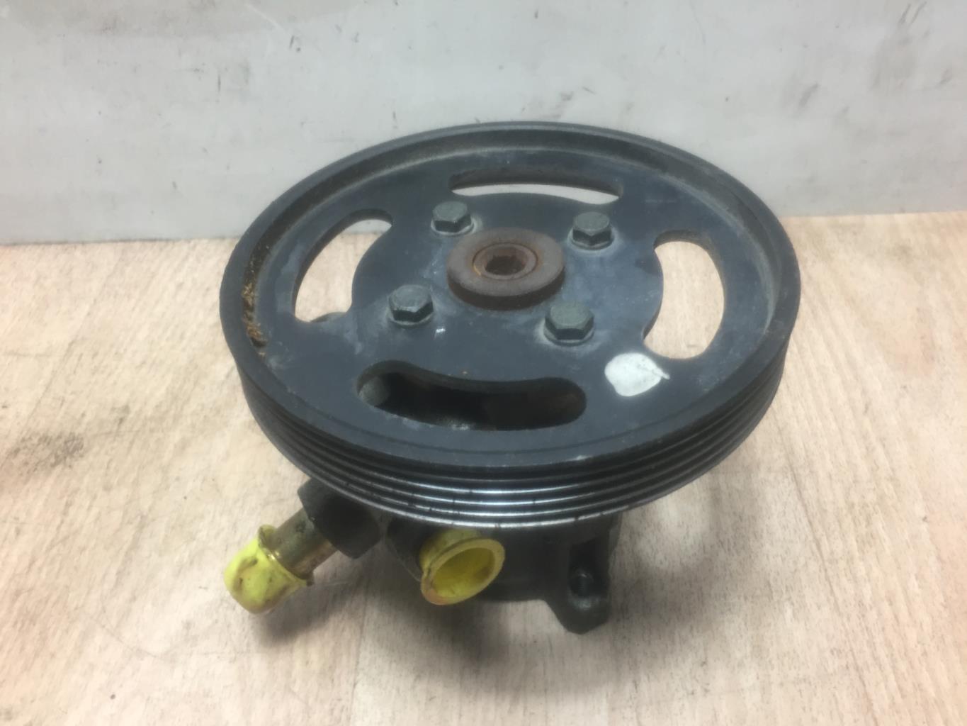 Pompe de direction PEUGEOT 306 PHASE 1 Essence - 1