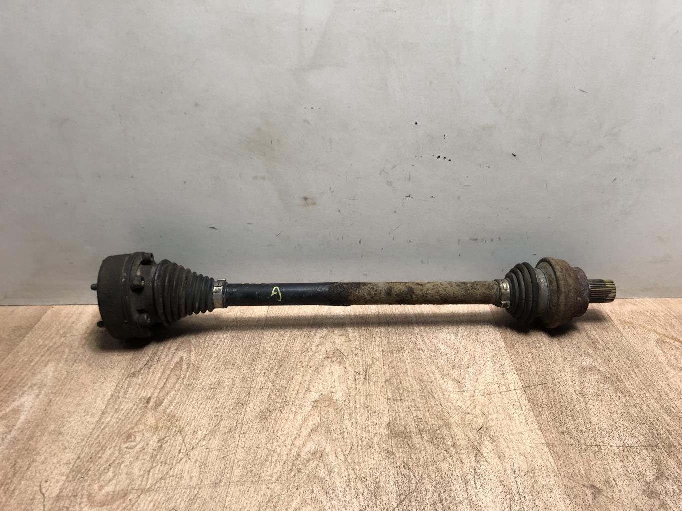 Giunto cardanico posteriore sinistro (trasmissione) VOLKSWAGEN TIGUAN 1  - 1