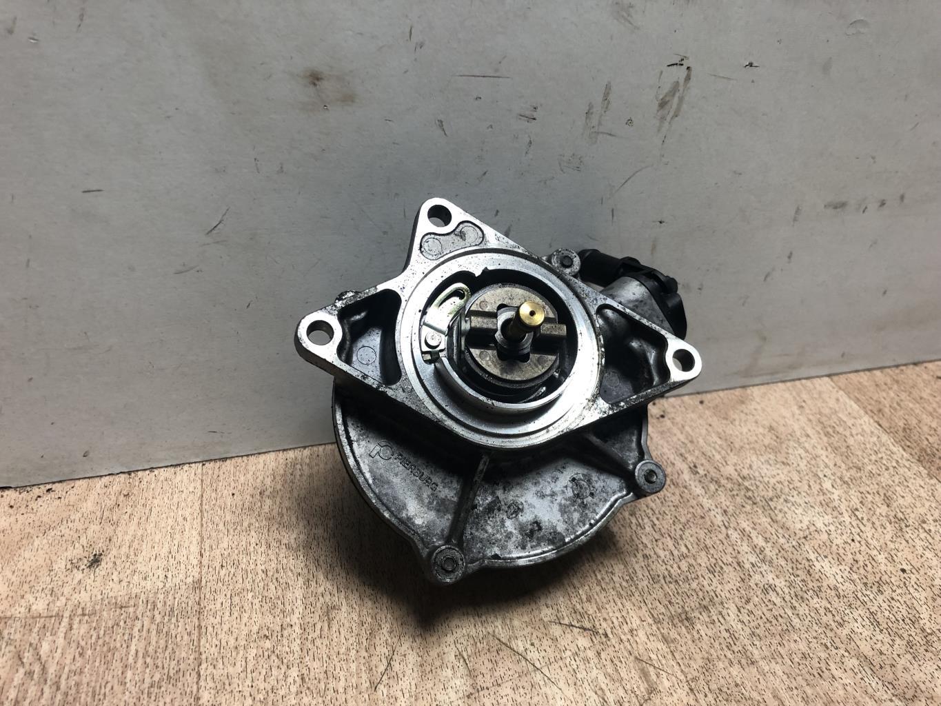Pompe à vide AUDI A4 2 PHASE 1 Diesel - 1