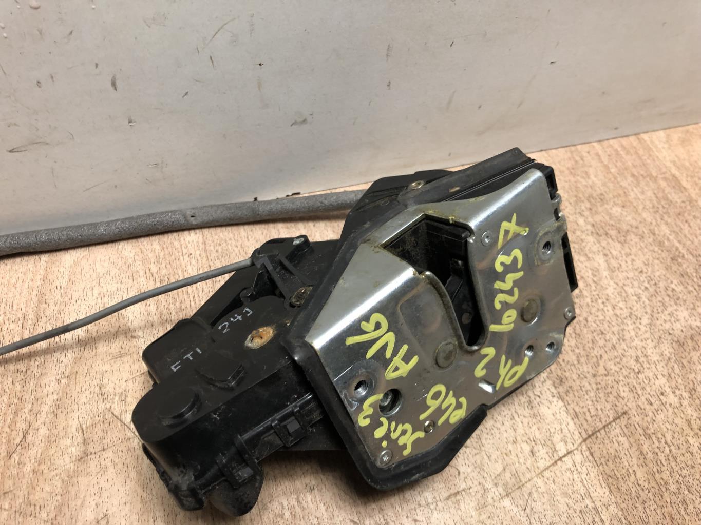 Serrure avant gauche BMW SERIE 3 E46 PHASE 2 Diesel - 1
