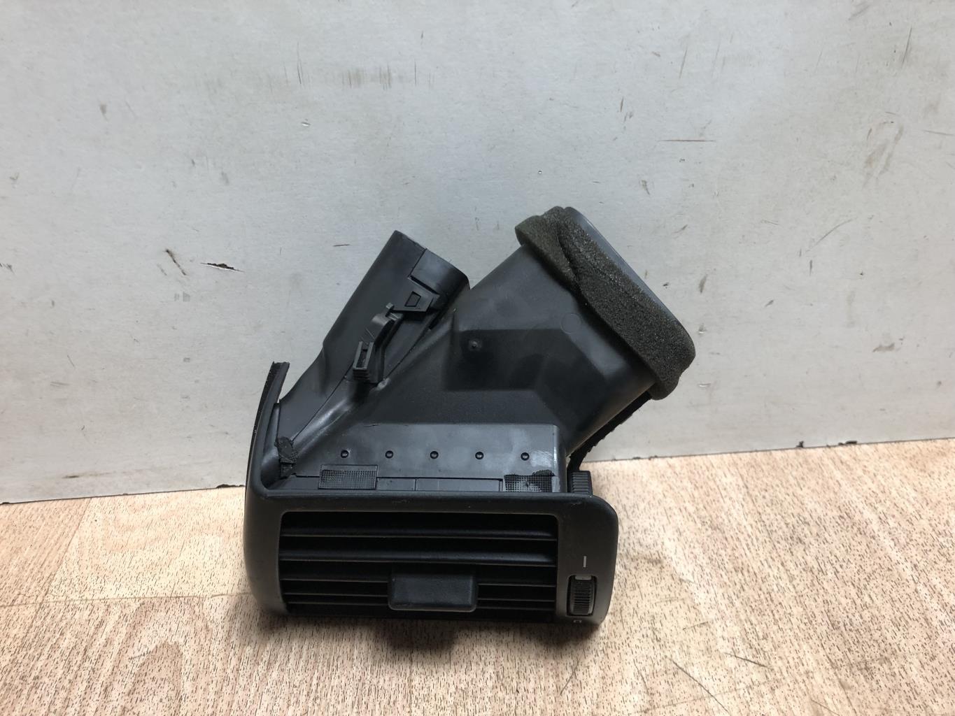 Bocchetta aerazione cruscotto anteriore sinistra BMW SERIE 3 E46 PHASE 2 Diésel - 1