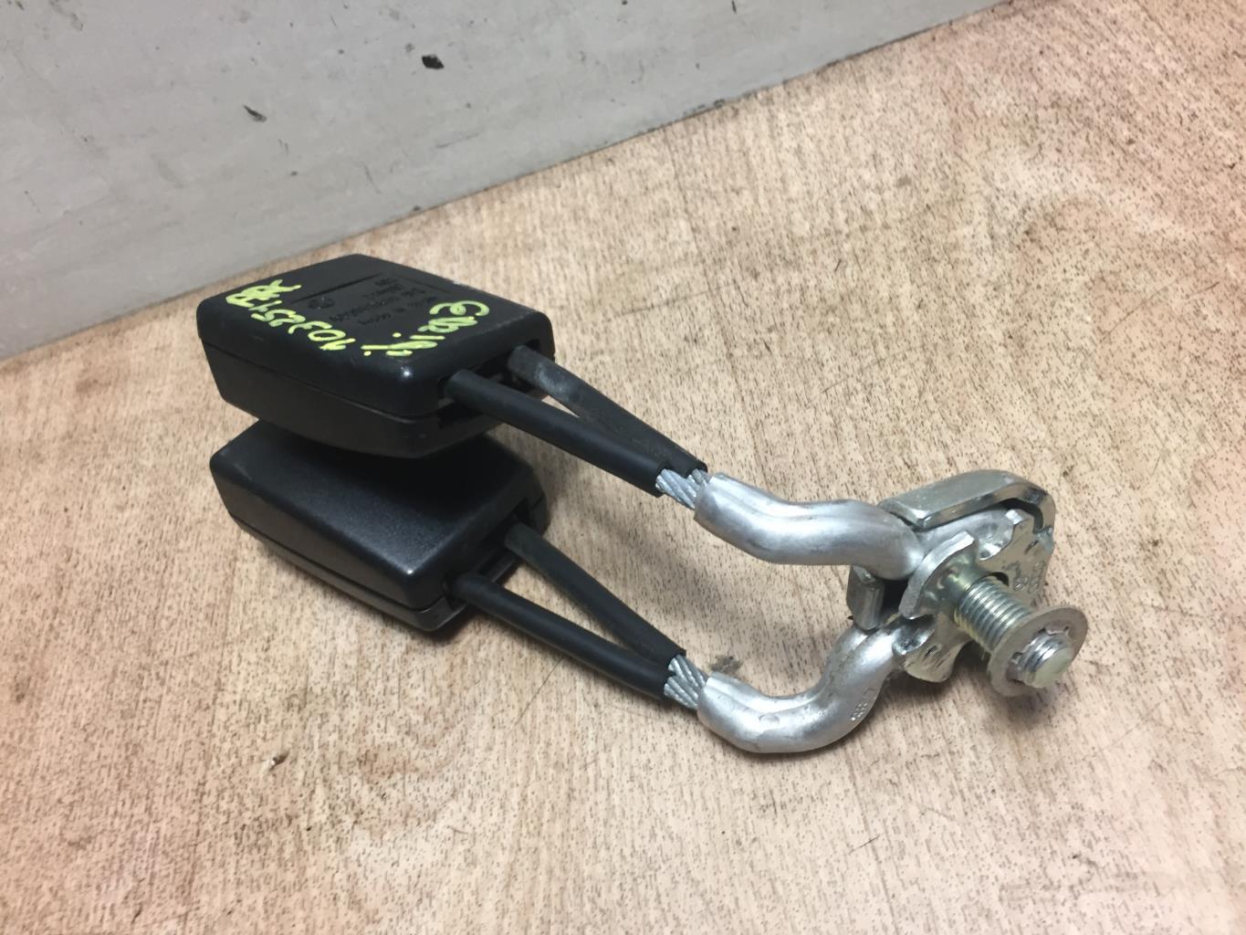 Aggancio cintura sicurezza posteriore sinistro SEAT IBIZA 3 PHASE 2 Diésel - 1