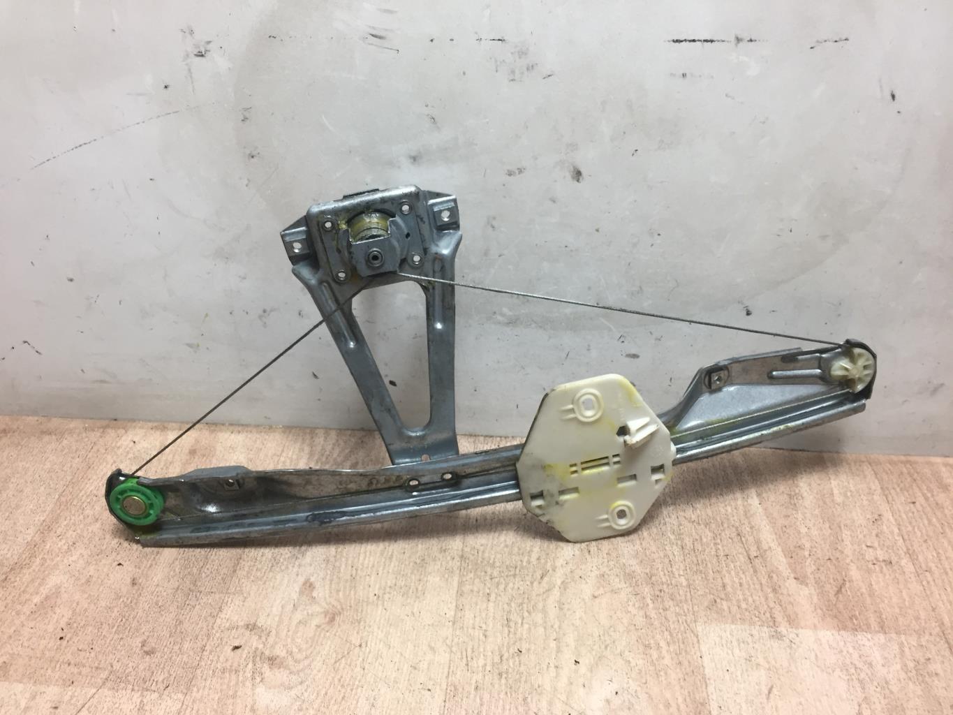 Alzacristalli manuale posteriore destro RENAULT CLIO 2 PHASE 1 Gasolina - 1