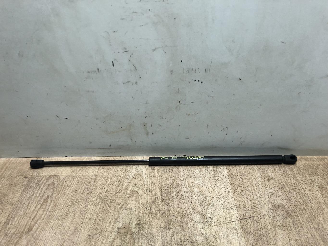 Verin de capot MINI MINI 1 R50/R53 PHASE 1 Essence - 1