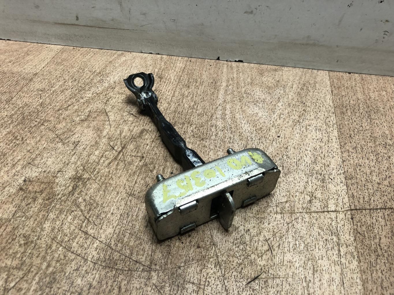 Tirante portiera anteriore destro TOYOTA COROLLA VERSO 2 PHASE 1 Diésel - 1