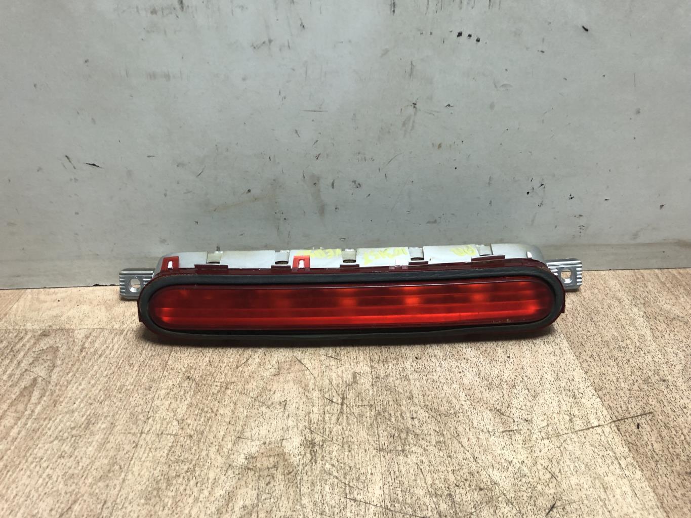 Luce stop centrale TOYOTA COROLLA VERSO 2 PHASE 1 Diésel - 1