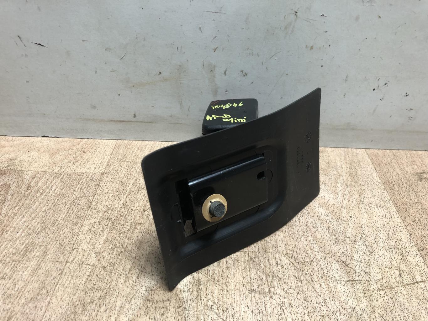 Aggancio cintura sicurezza posteriore centrale MINI MINI 1 R50/R53 PHASE 1 Gasolina - 1