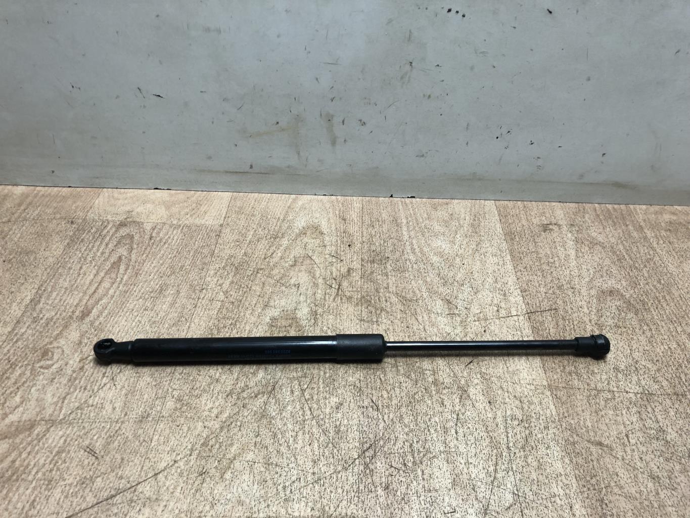 Verin de coffre RENAULT TWINGO 2 PHASE 1 Essence - 1