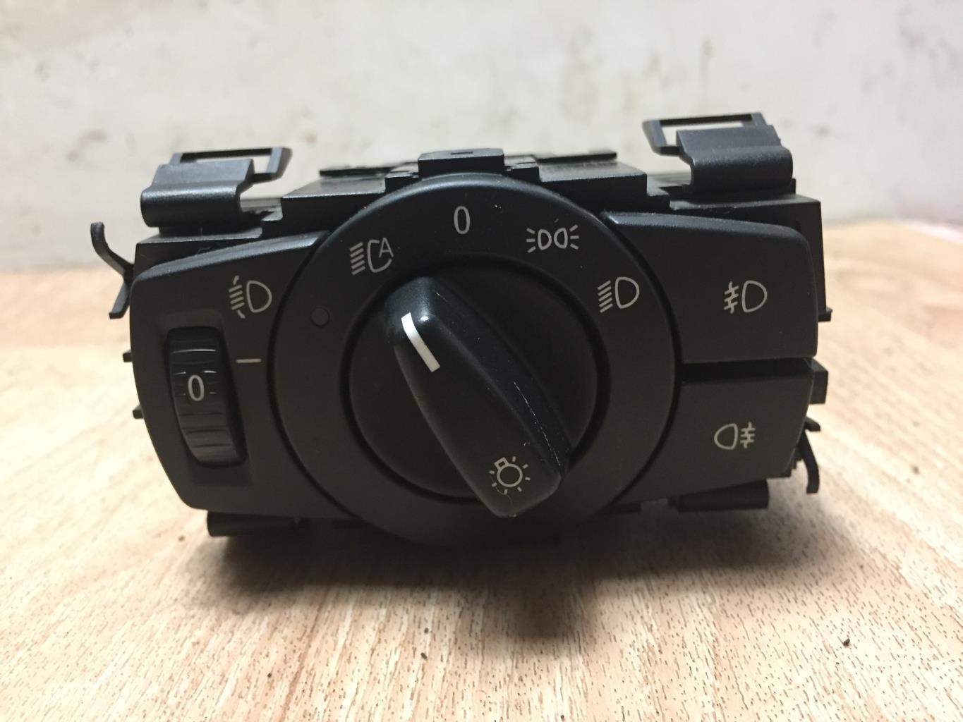 Commodo phare BMW SERIE 1 E81 Diesel - 1