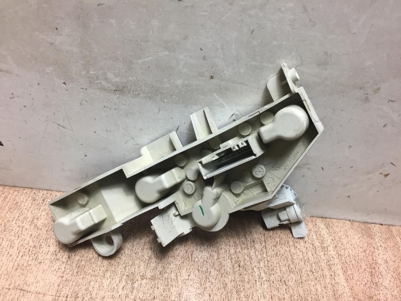 Base portalampade fanale posteriore sinistro BMW SERIE 1 E81 Diésel - 1