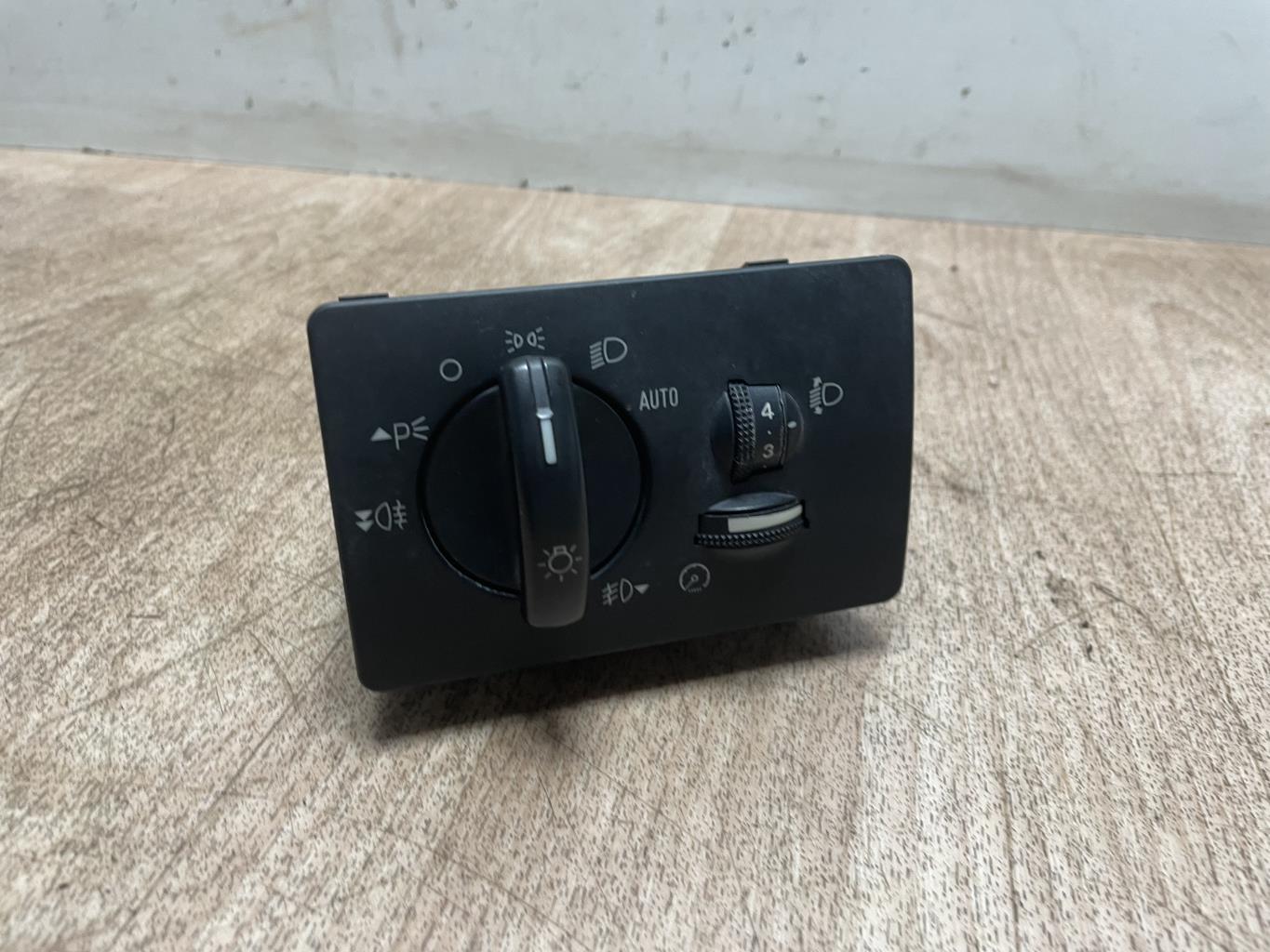 Commande de phare FORD C-MAX 1 PHASE 2 Diesel - 1