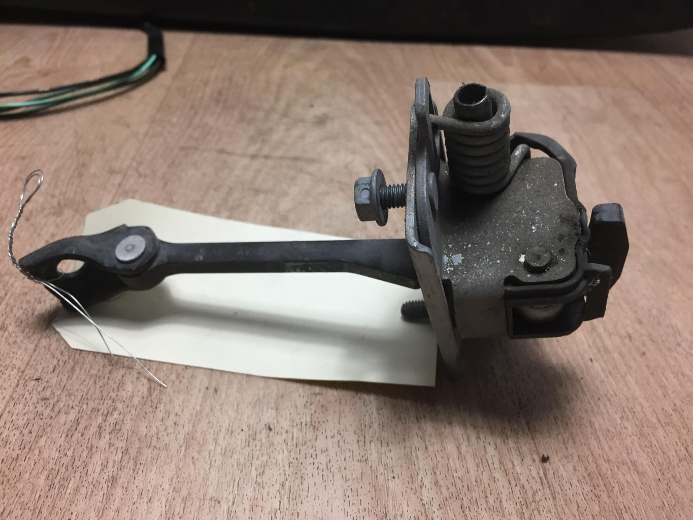 Tirante portiera anteriore destro CITROEN C3 2 PHASE 1 Diésel - 1