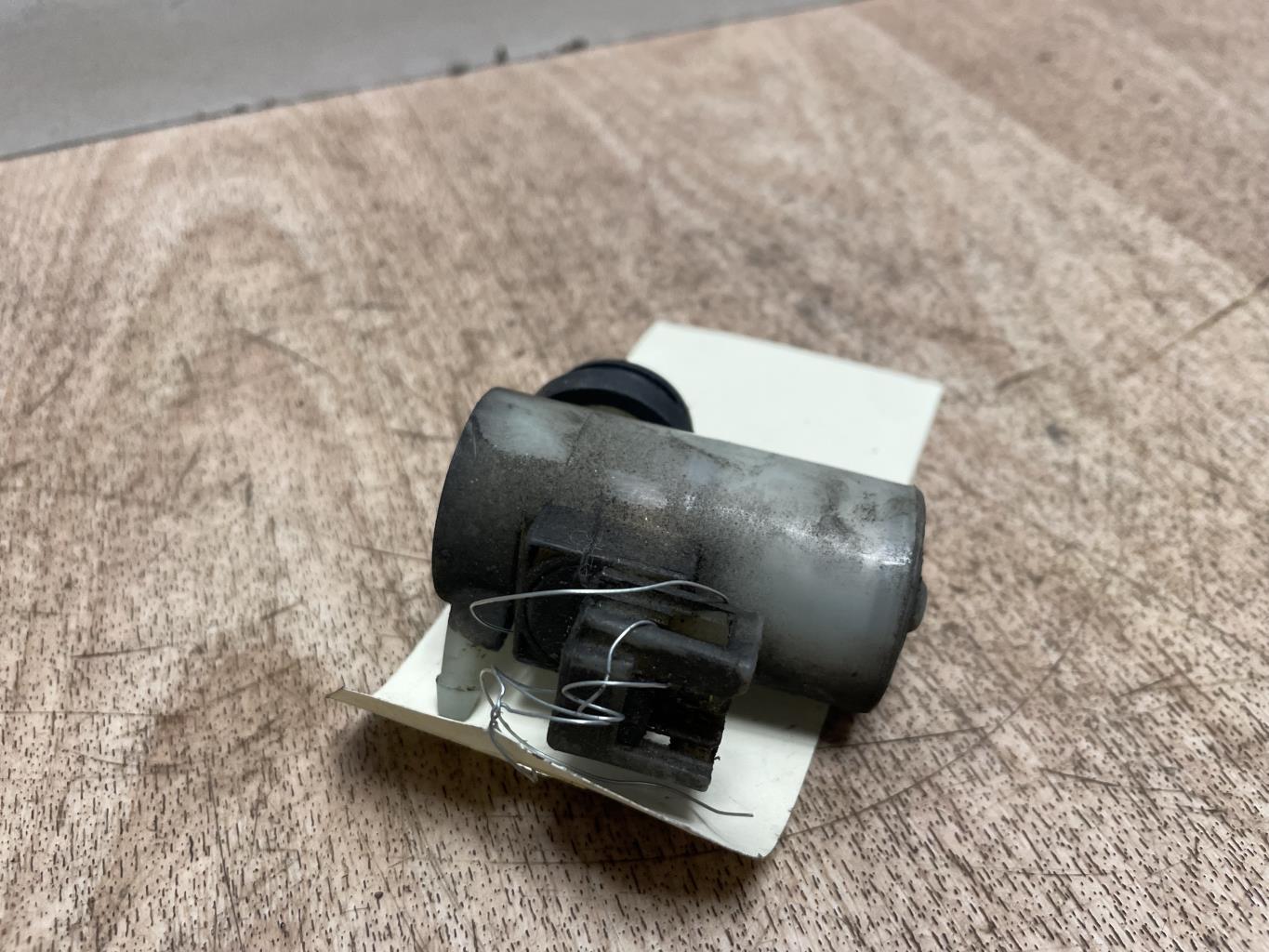 Pompe lave glace avant HONDA CIVIC 5 Essence - 1