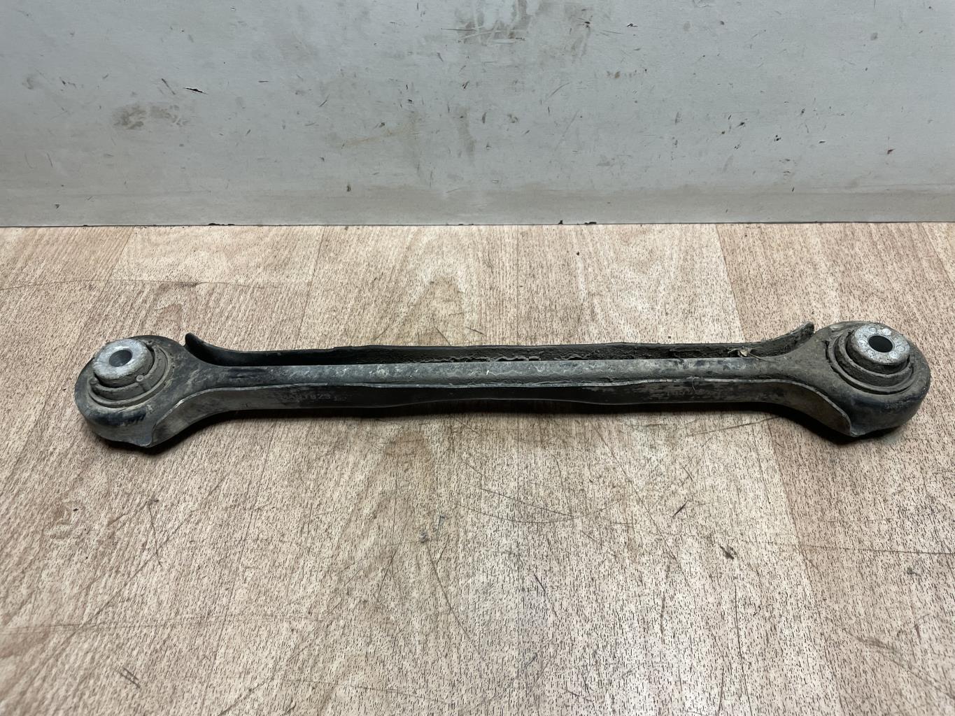 Braccio sospensione posteriore destra BMW SERIE 1 E81 Diésel - 1