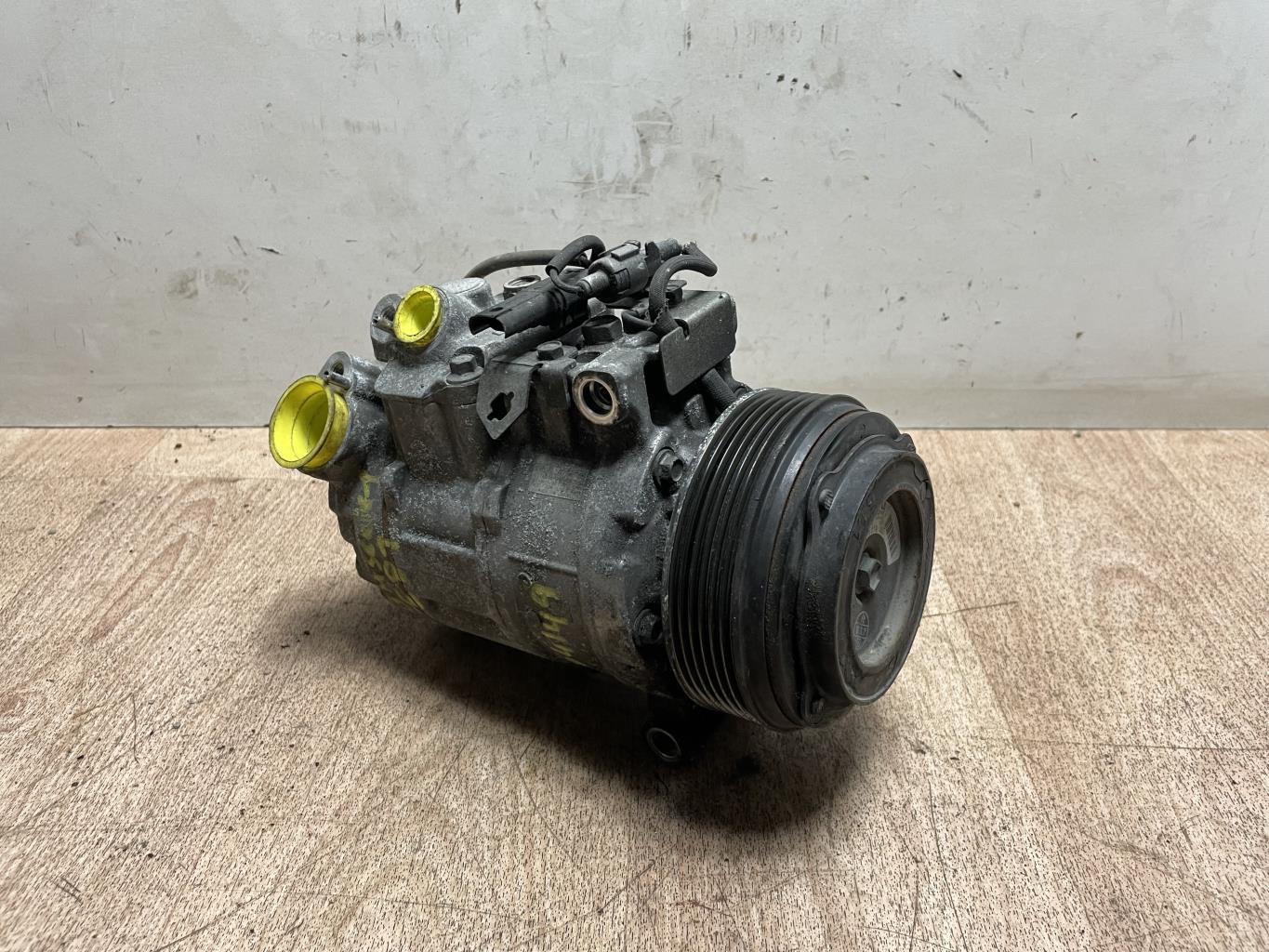Compresseur clim BMW SERIE 1 E81 Diesel - 1