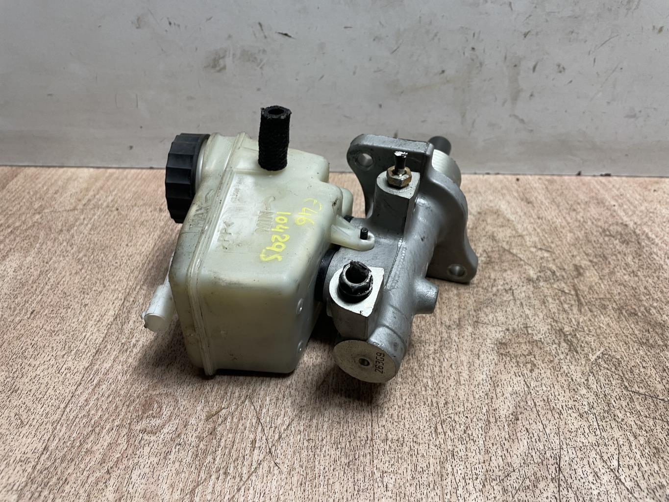 Cilindro maestro (freno) BMW SERIE 3 E46 COUPE PHASE 1 Gasolina - 1