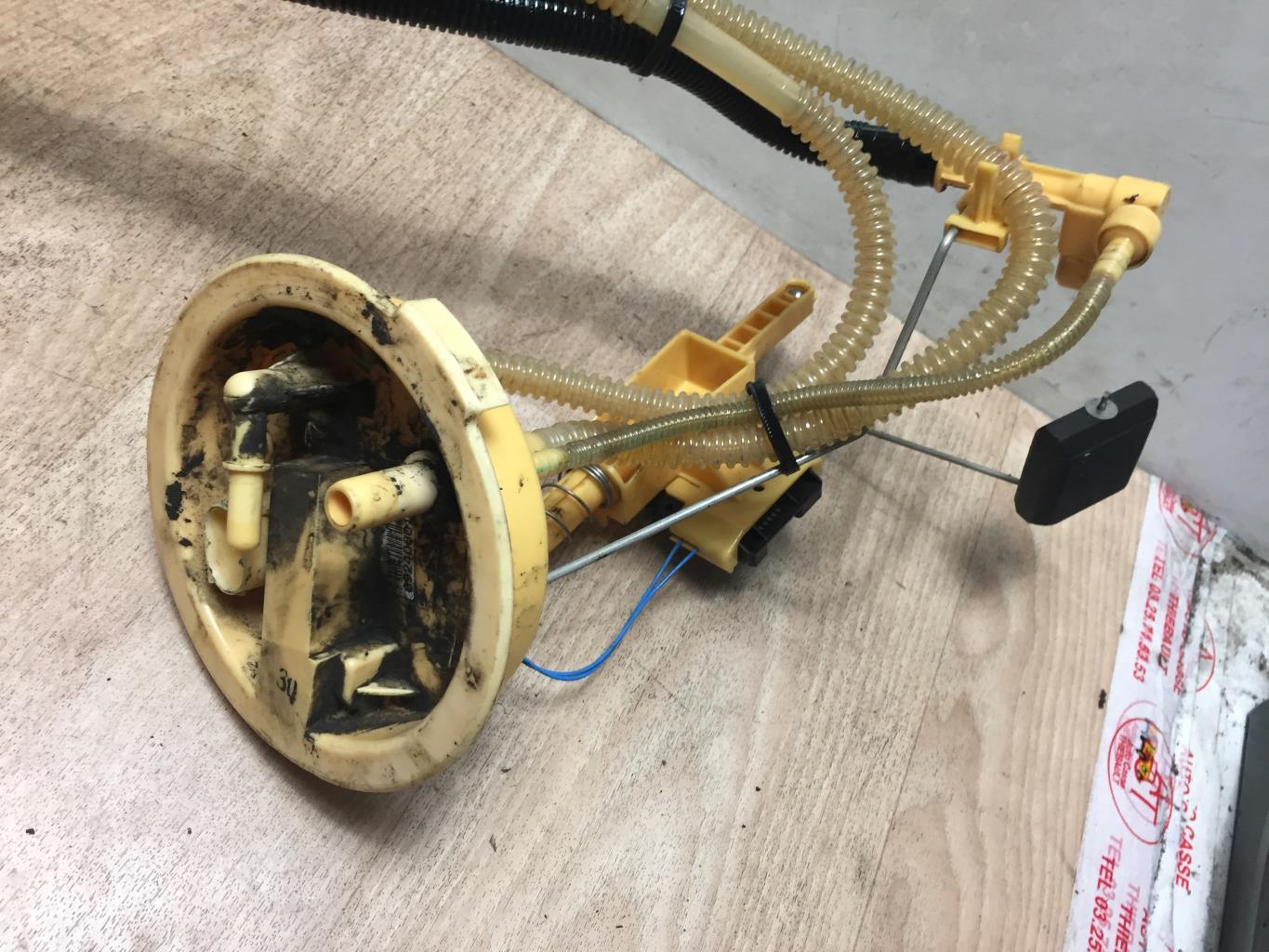 Indicatore carburante BMW SERIE 1 E81 Diésel - 1