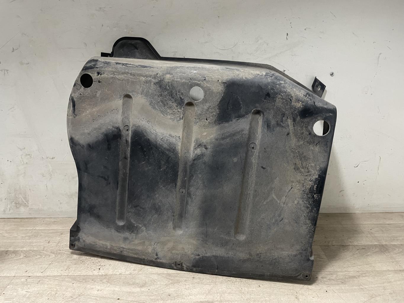 Panier roue de secours MINI MINI 1 R50/R53 PHASE 1 Essence - 1