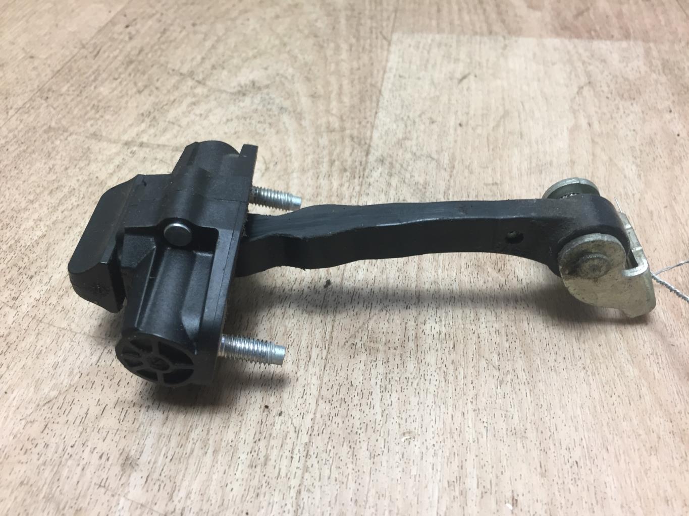 Tirante portiera anteriore destro ALFA ROMEO MITO PHASE 1 Gasolina - 1