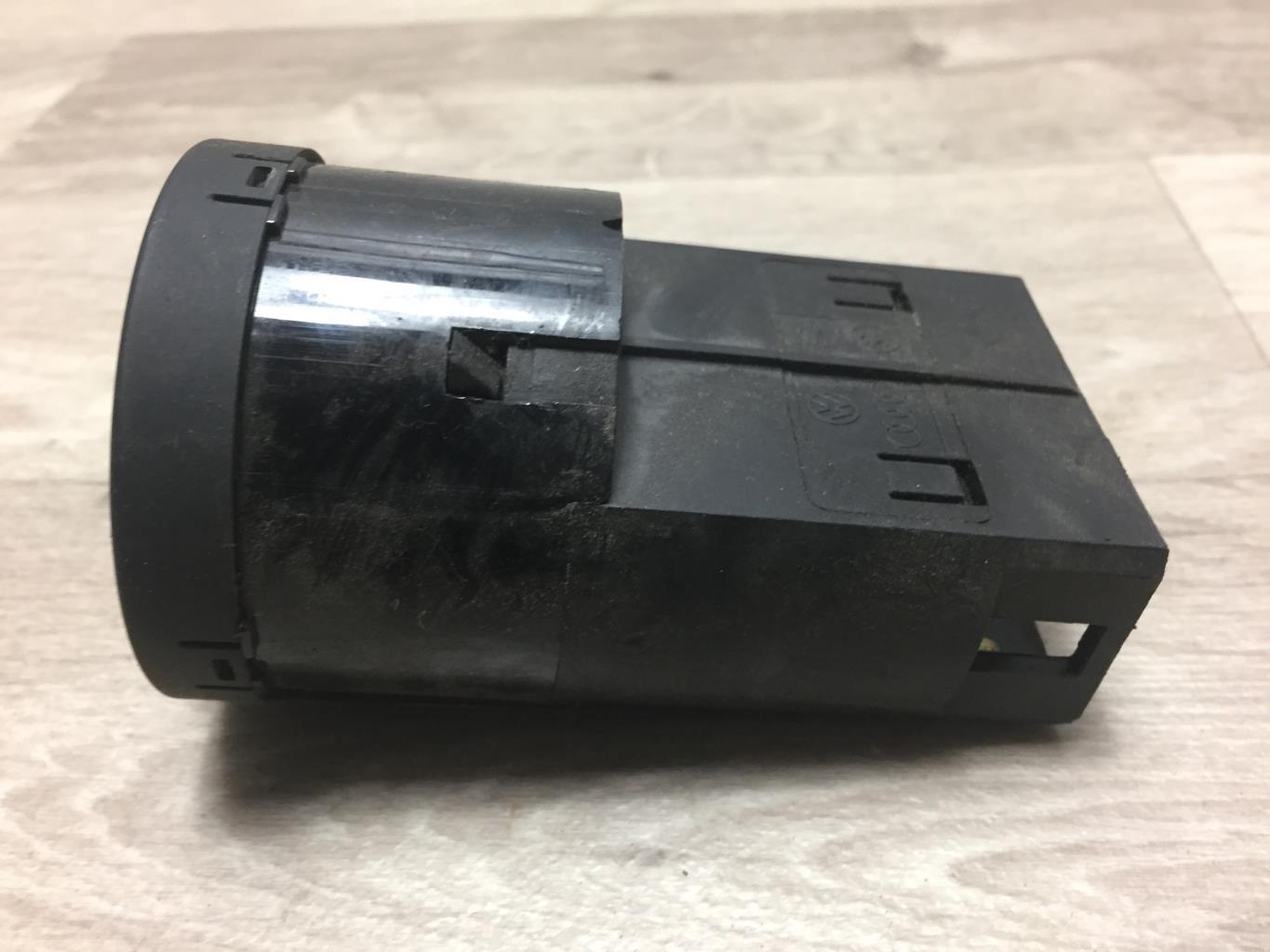 Commande de phare VOLKSWAGEN PASSAT 5  - 1