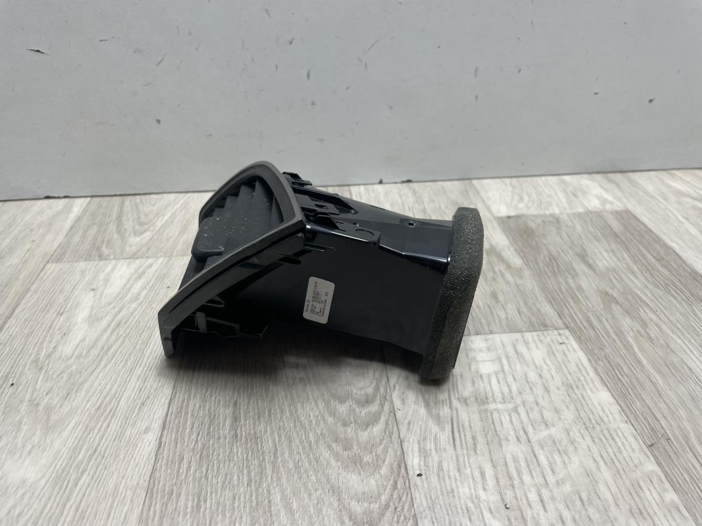 Bocchetta aerazione cruscotto anteriore sinistra SKODA FABIA 3 PHASE 1 Gasolina - 1