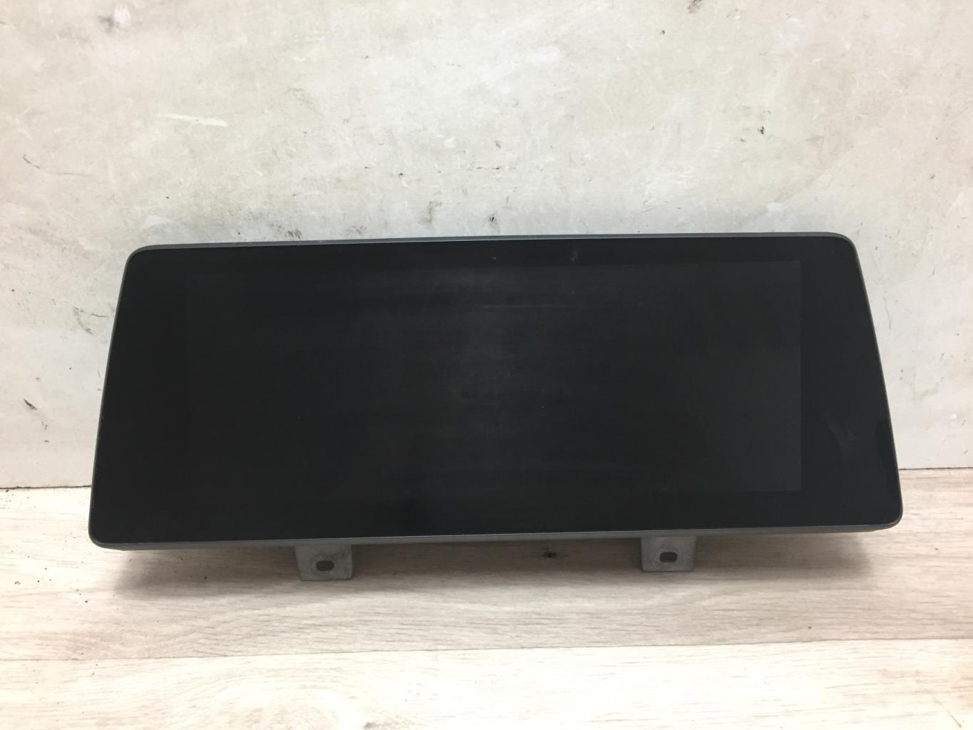 Ecran GPS BMW SERIE 5 G30 PHASE 2 Essence/Hybride - 1