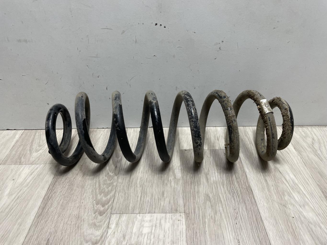 Molla sospensione posteriore VOLKSWAGEN PASSAT 7 PHASE 1 BREAK Diésel - 1