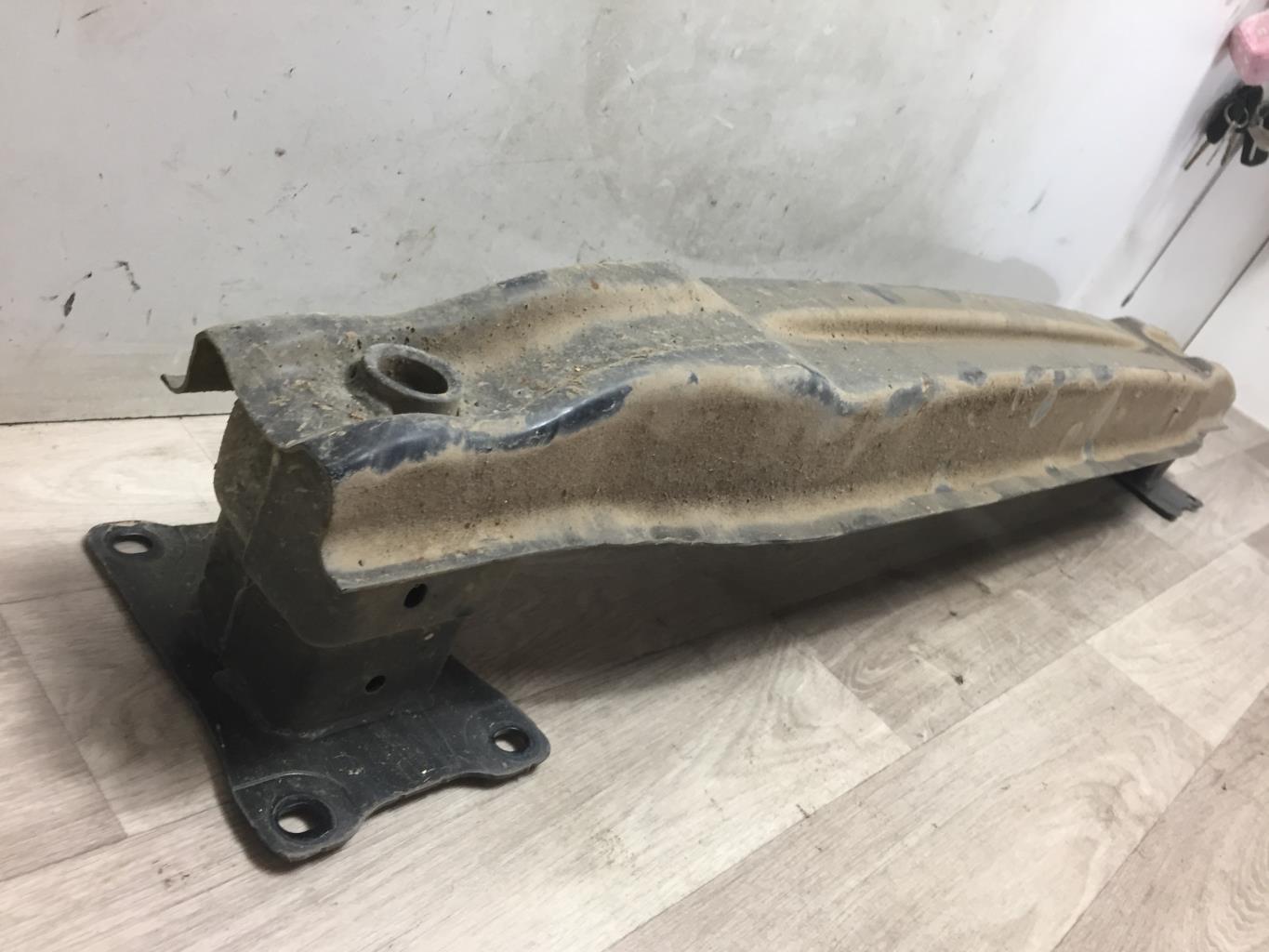 Traversa rinforzo paraurti posteriore VOLKSWAGEN GOLF 7 PHASE 1 Diésel - 1