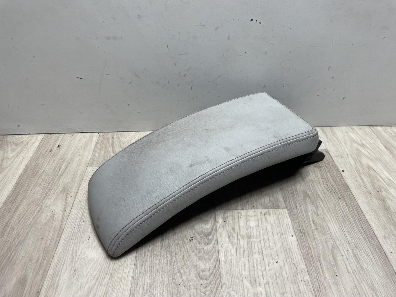 Accoudoir RENAULT MEGANE 3 PHASE 2 Essence - 1