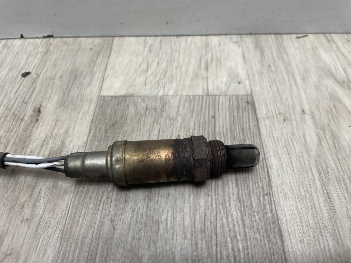 Sonde lambda PEUGEOT 205 PHASE 2 Essence - 1