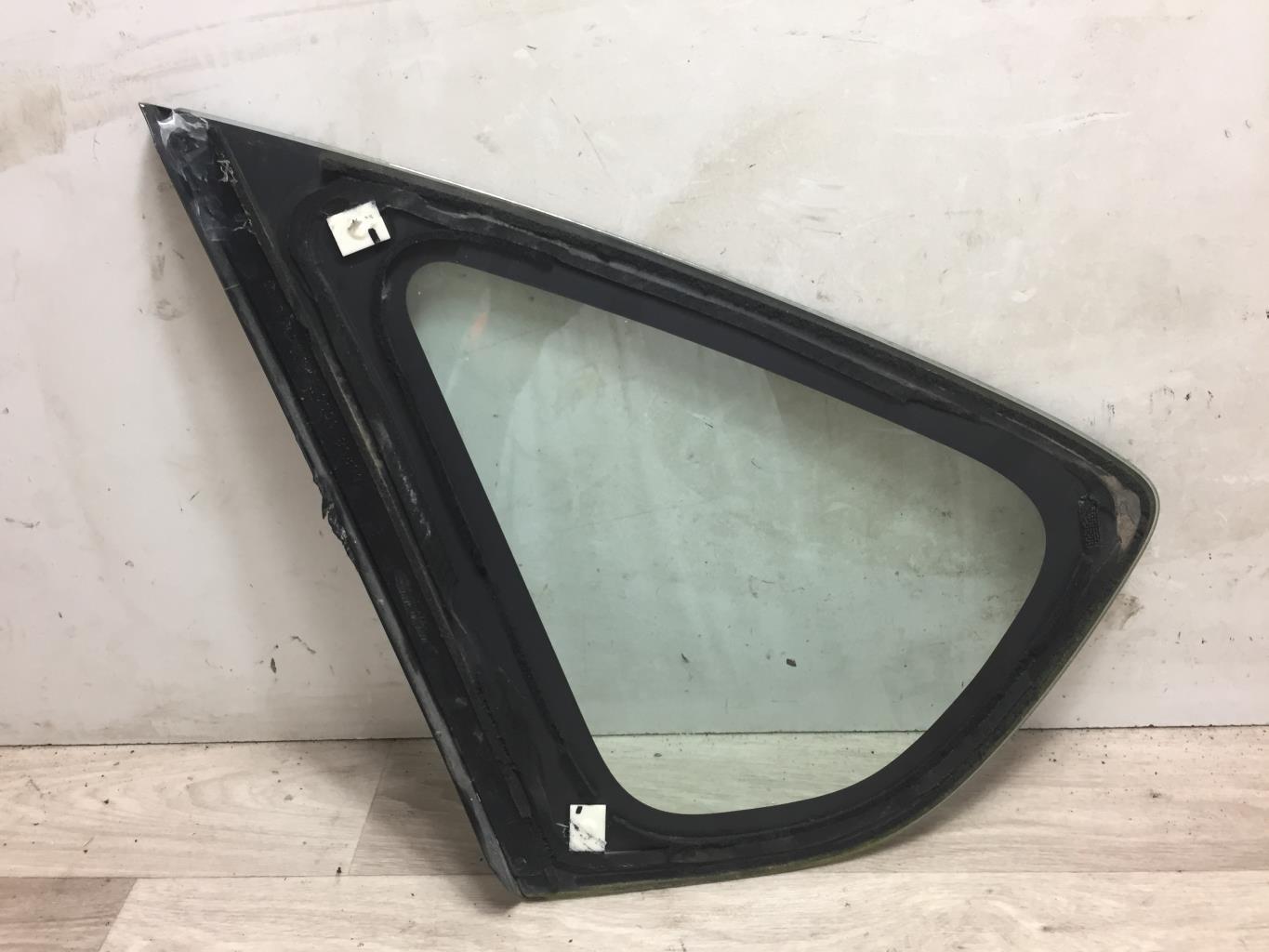 Custode arriere droit SUBARU IMPREZA 2 Diesel - 1