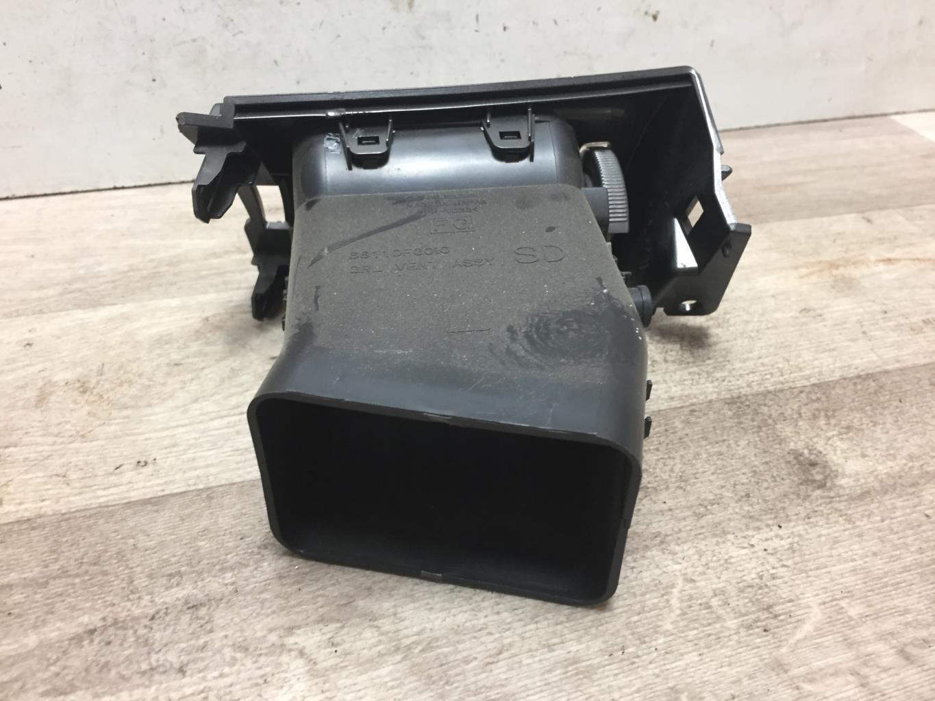 Bocchetta aerazione cruscotto anteriore sinistra SUBARU IMPREZA 2 Diésel - 1