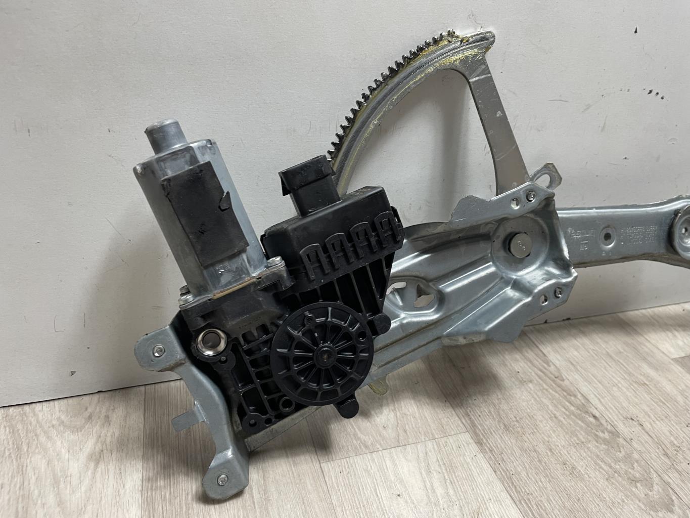 Alzacristalli elettrico anteriore sinistro OPEL ASTRA H PHASE 2 Diésel - 1