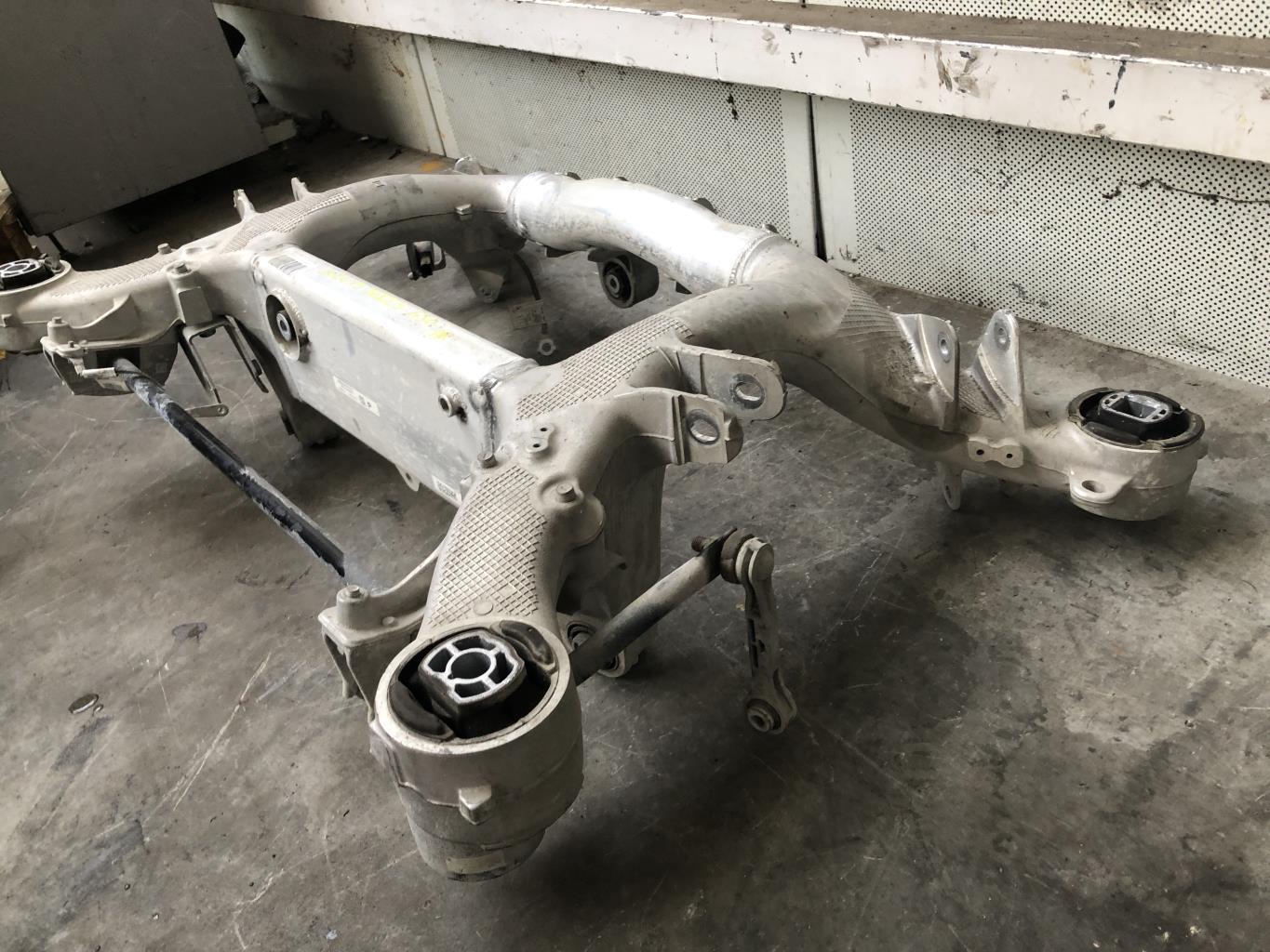Train arriere complet BMW SERIE 5 G30 PHASE 2 Essence/Hybride - 1