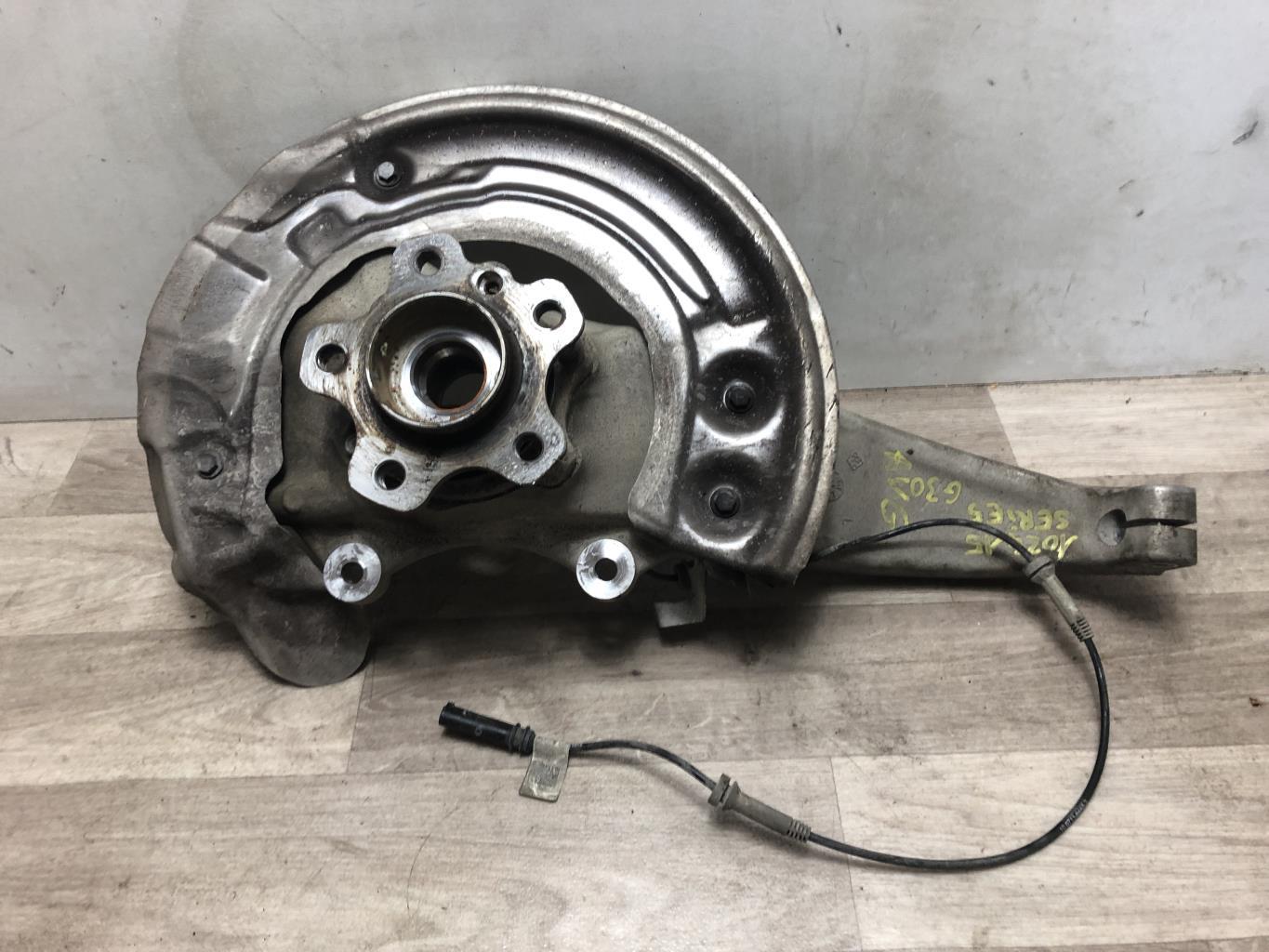 Fusee avant gauche BMW SERIE 5 G30 PHASE 2 Essence/Hybride - 1