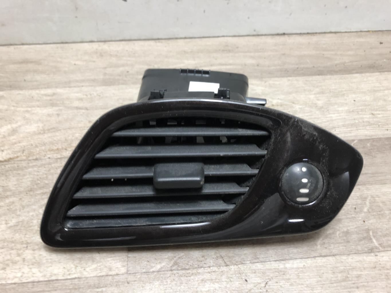 Bocchetta aerazione cruscotto anteriore destra RENAULT GRAND SCENIC 3 PHASE 1 Diésel - 1