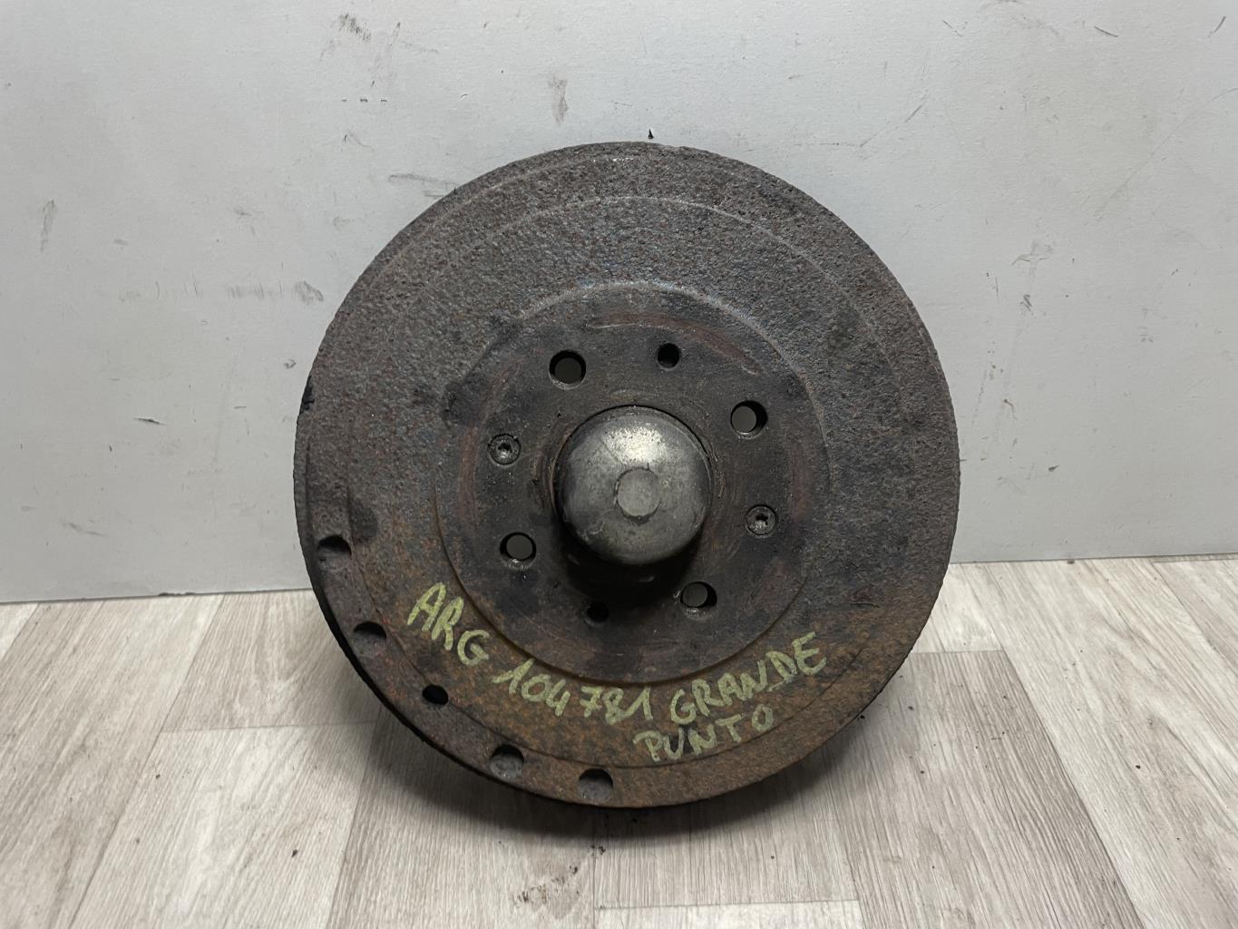 Tamburo posteriore sinistro FIAT GRANDE PUNTO Diésel - 1
