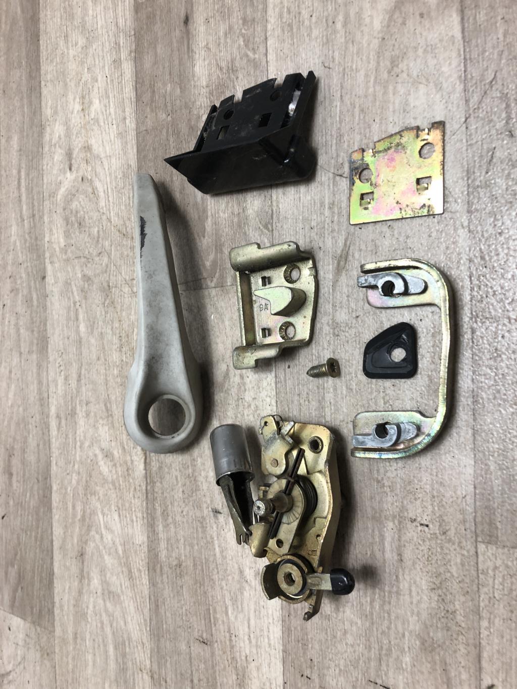 Maniglia portiera posteriore destra RENAULT R4 Gasolina - 1