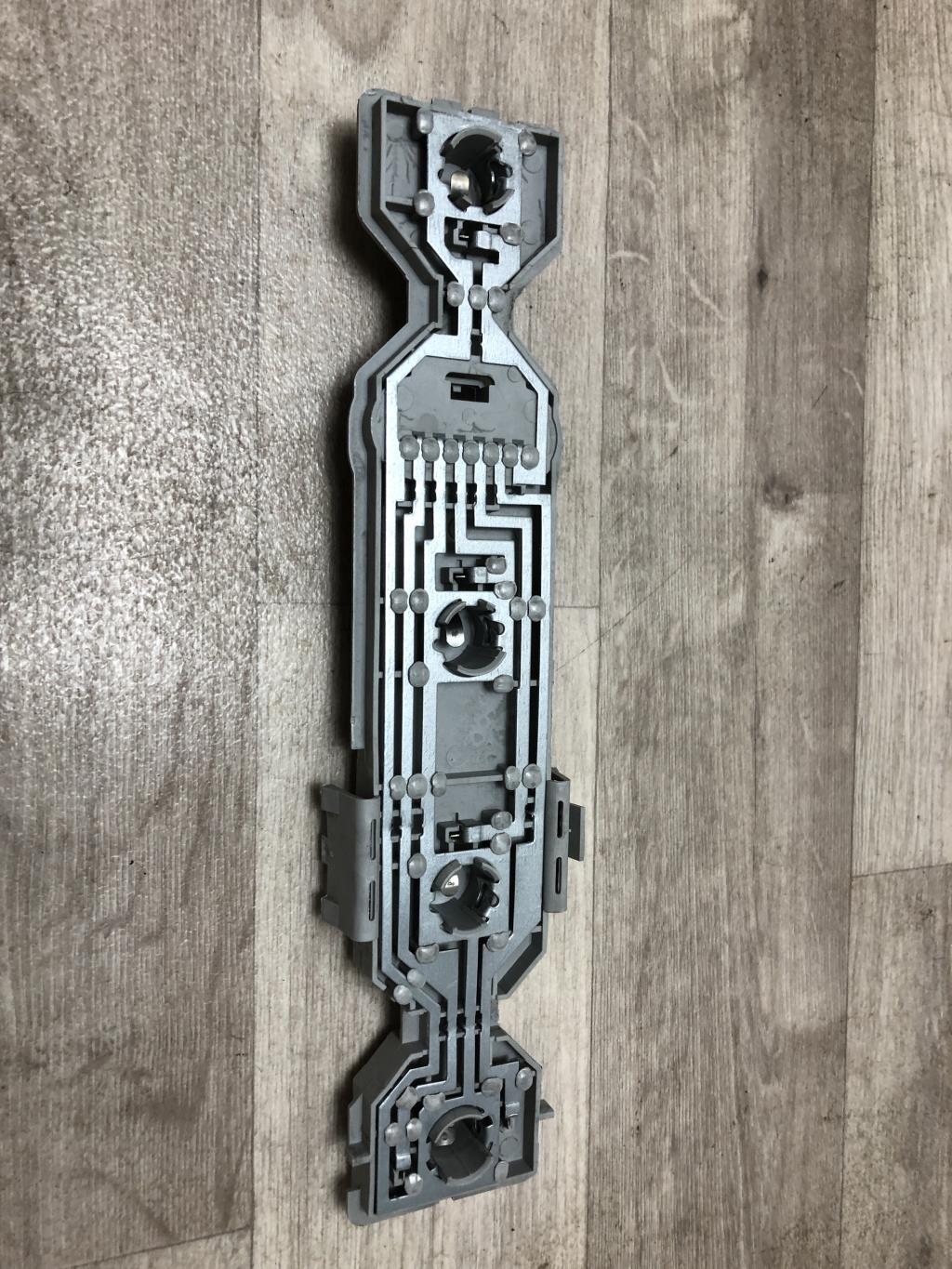 Base portalampade fanale posteriore sinistro FORD TRANSIT CONNECT 1 PHASE 2  - 1